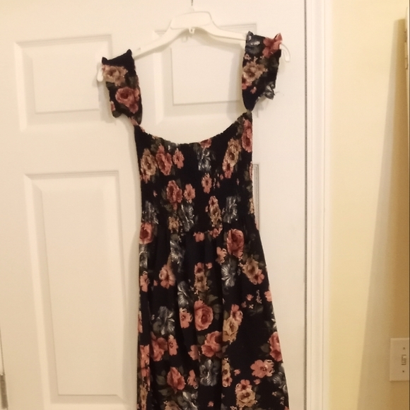 K-T-D-O Dresses & Skirts - Women's Lg. Summer Dress